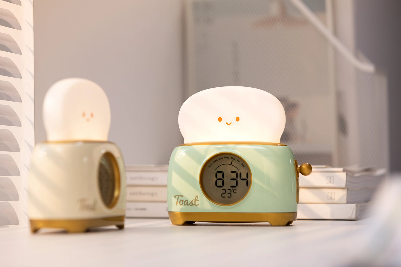 Wake-Up Nightlight Clock