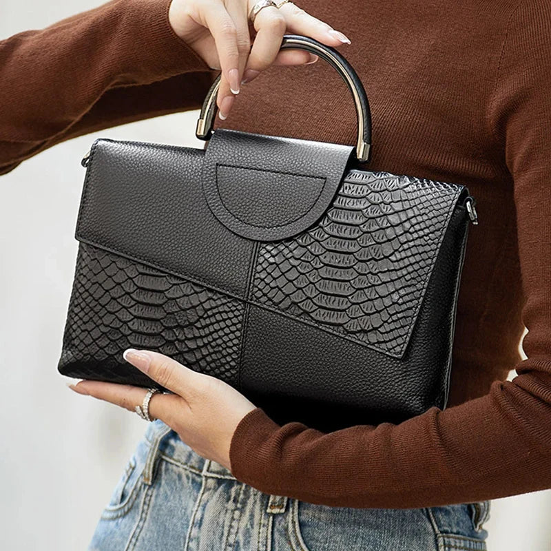 Elegant Crossbody Bag